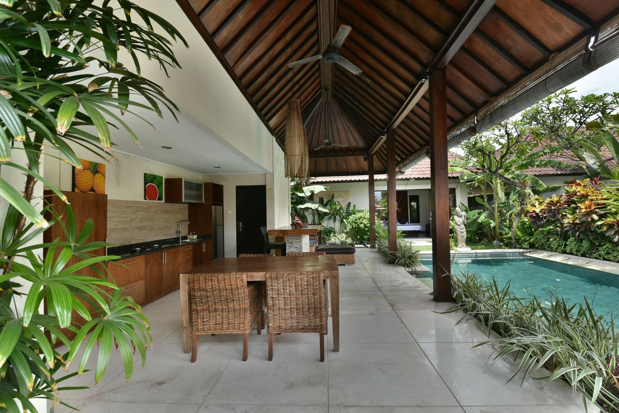 Katala Suites And Villas Sanur Exterior foto